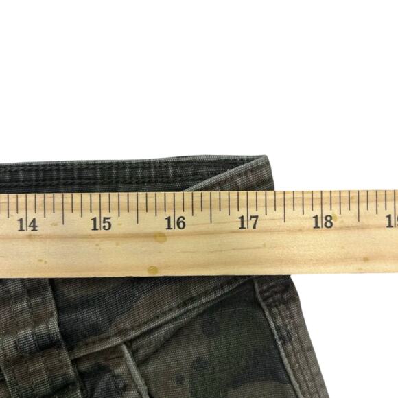 Duluth Trading Men’s Flex Fire Hose Camo Cargo Work Pants 38x32 Utility Canvas - Picture 9 of 10